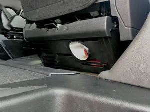 Heat vent on back of seat base